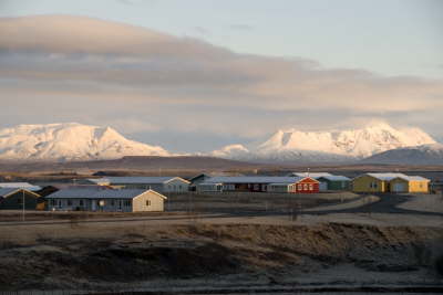 Morning sun over Fludir